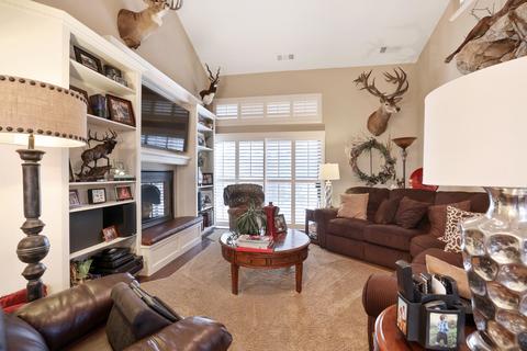 1414 E Castleview Ave, Visalia, CA 93292 photo 22