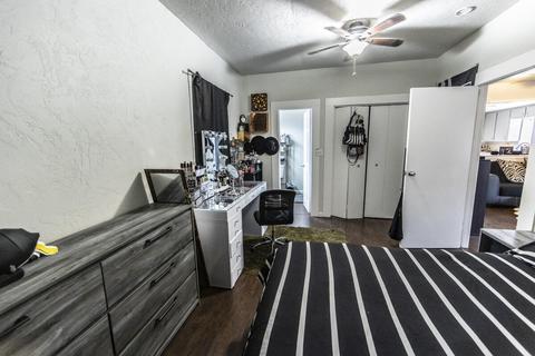 152 B St, Lemoore, CA 93245 photo 12