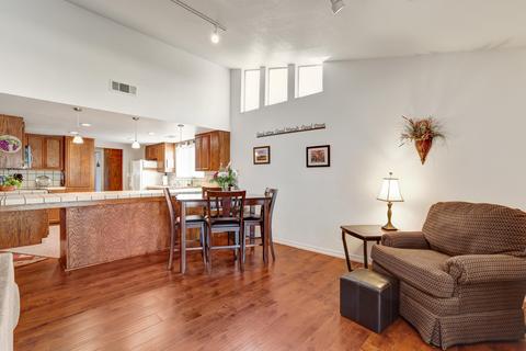 809 W Walnut St, Exeter, CA 93221 photo 8