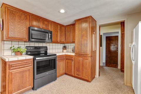 809 W Walnut St, Exeter, CA 93221 photo 21