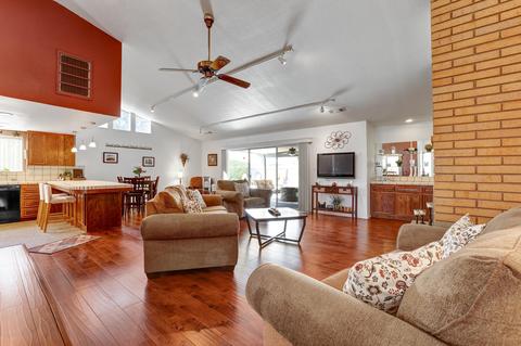809 W Walnut St, Exeter, CA 93221 photo 10