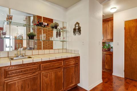 809 W Walnut St, Exeter, CA 93221 photo 11
