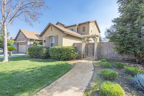 1146 Aster Ct, Dinuba, CA 93618 photo 2