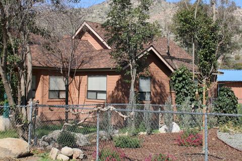 35240 Malcolm Dr, Springville, CA 93265 photo 2