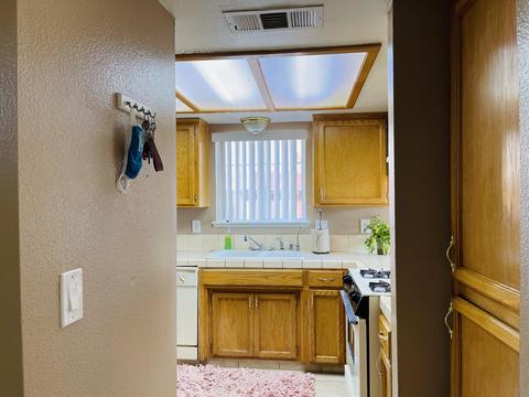 243 Elowin Ct, Visalia, CA 93291 photo 5