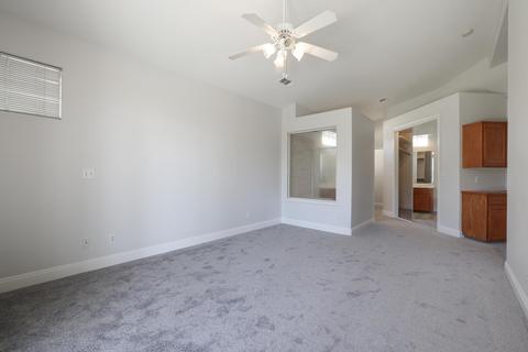 1331 E Parkview Ct, Visalia, CA 93292 photo 24
