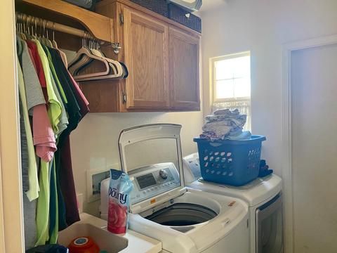 1218 E Mesa Ct, Visalia, CA 93292 photo 29
