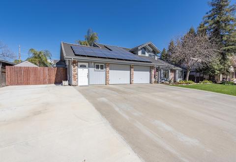 3116 E Grove Ave, Visalia, CA 93292 photo 4