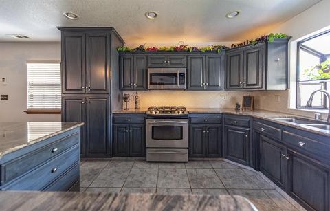 3116 E Grove Ave, Visalia, CA 93292 photo 23