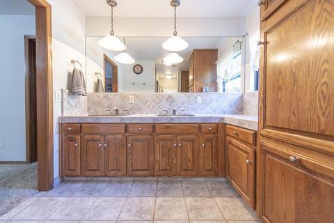 3116 E Grove Ave, Visalia, CA 93292 photo 39