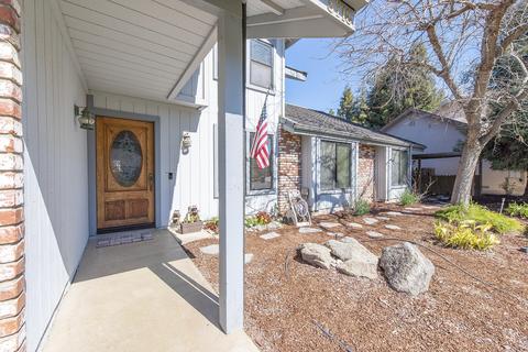 3116 E Grove Ave, Visalia, CA 93292 photo 6