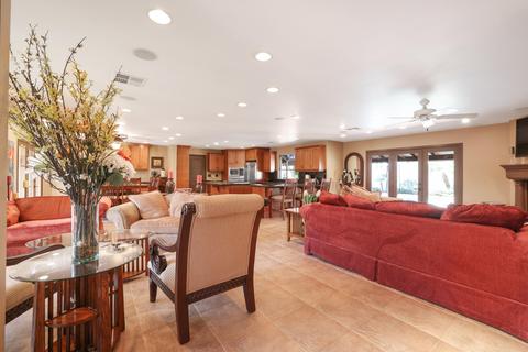 107 W Sequoia Ct, Exeter, CA 93221 photo 8