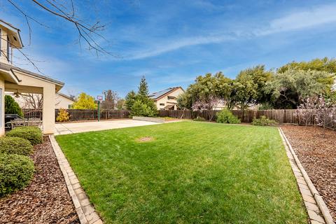 891 Greenfield Ave, Clovis, CA 93611 photo 39