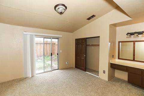 1919 E Beech Ave, Visalia, CA 93292 photo 16