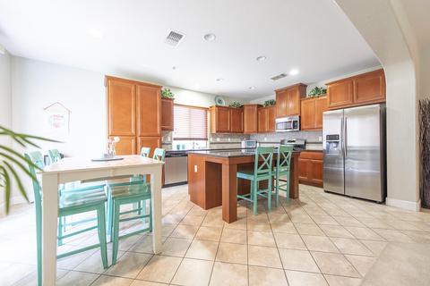 3736 E Laura Ave, Visalia, CA 93292 photo 3