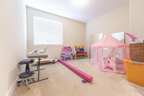 3736 E Laura Ave, Visalia, CA 93292 photo 32
