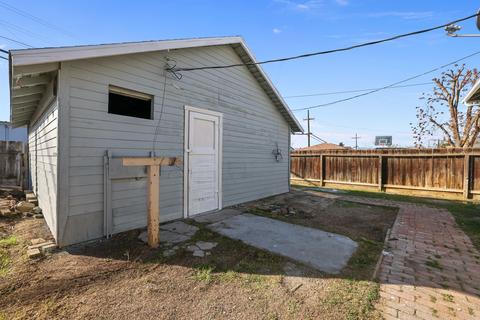 716 E Merced St, Avenal, CA 93204 photo 33