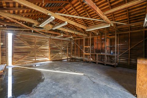 716 E Merced St, Avenal, CA 93204 photo 34