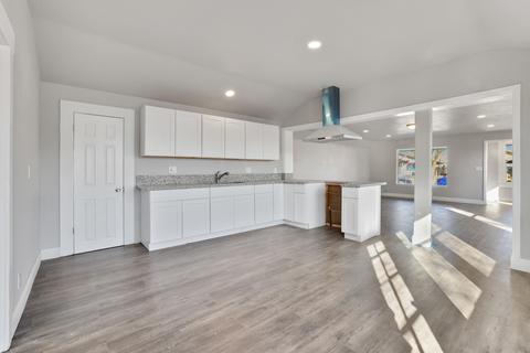 716 E Merced St, Avenal, CA 93204 photo 8
