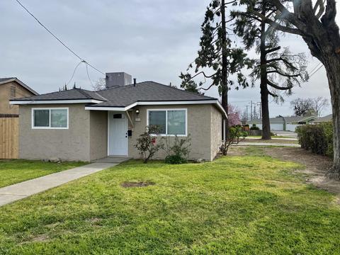 701 E Laurel Ave, Visalia, CA 93292 photo 2