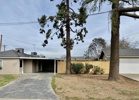 701 E Laurel Ave, Visalia, CA 93292 photo 4