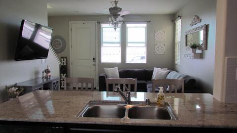 1541 Visionary Rd, Clovis, CA 93619 photo 12