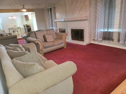 1474 E North Way, Dinuba, CA 93618 photo 4