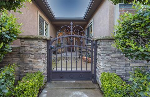 5809 W Modoc Ave, Visalia, CA 93291 photo 3