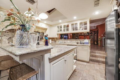 16557 Cattle Dr, Springville, CA 93265 photo 4