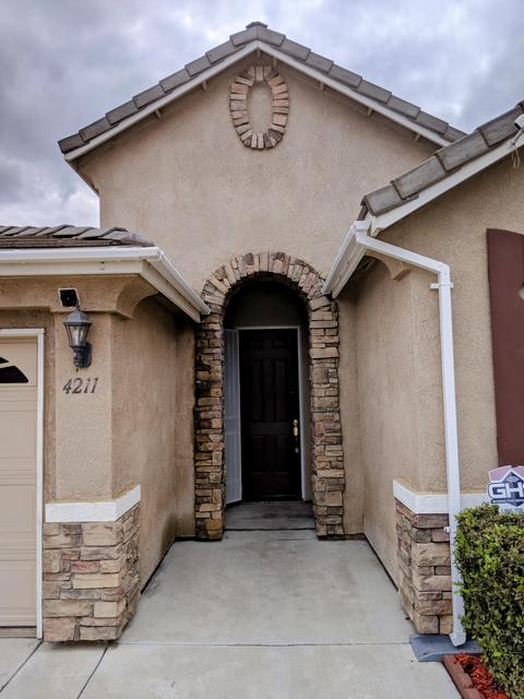 4211 E Cambridge Ave, Visalia, CA 93292 photo 4