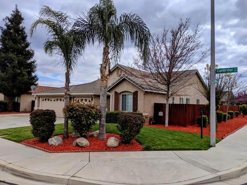 4211 E Cambridge Ave, Visalia, CA 93292 photo 2