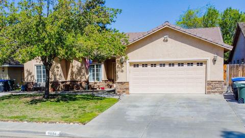 2934 E Pershing Ct, Visalia, CA 93292 photo 1