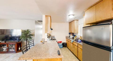 622 E Sequoia Ave, Visalia, CA 93292 photo 4