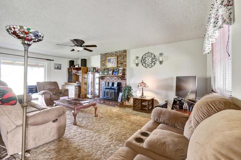 1186 W Marinette Ave, Exeter, CA 93221 photo 4
