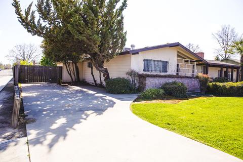3241 E Westcott Ave, Visalia, CA 93292 photo 1