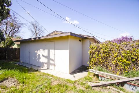 3241 E Westcott Ave, Visalia, CA 93292 photo 44