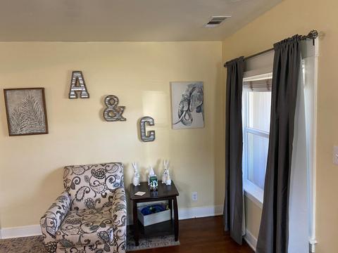 859 E Apricot Ave, Tulare, CA 93274 photo 8