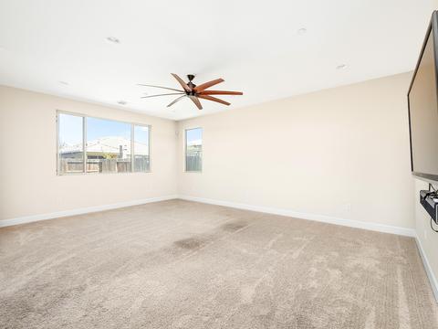 1038 Nation Way, Lemoore, CA 93245 photo 7