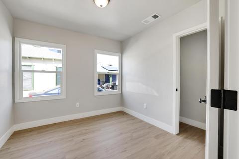 1000 3rd St, Bakersfield, CA 93304 photo 9