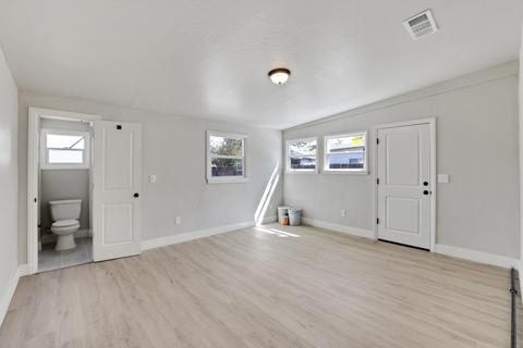1000 3rd St, Bakersfield, CA 93304 photo 12