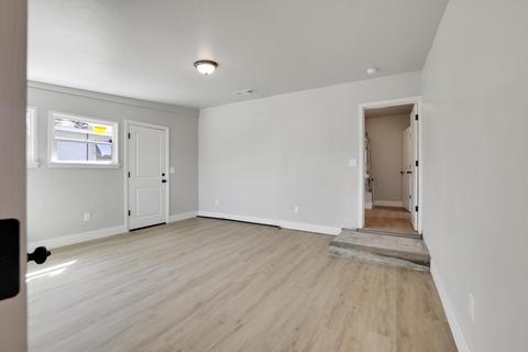 1000 3rd St, Bakersfield, CA 93304 photo 13