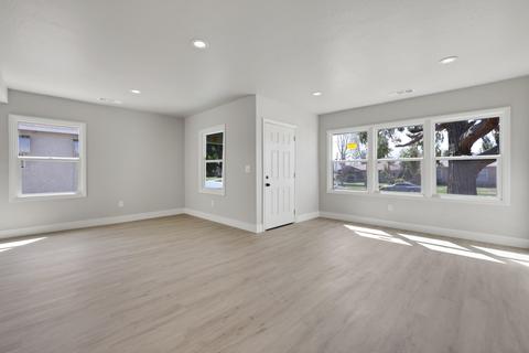 1000 3rd St, Bakersfield, CA 93304 photo 3