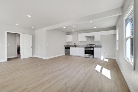 1000 3rd St, Bakersfield, CA 93304 photo 6