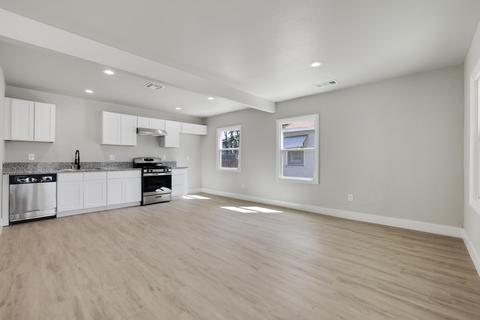 1000 3rd St, Bakersfield, CA 93304 photo 8