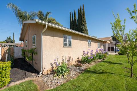 3208 E Stapp Ave, Visalia, CA 93292 photo 6
