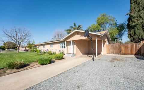3208 E Stapp Ave, Visalia, CA 93292 photo 7