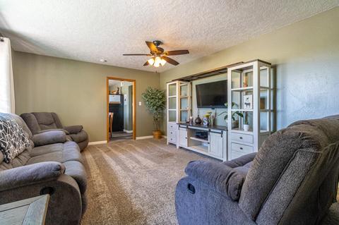 14866 17th Ave, Lemoore, CA 93245 photo 5