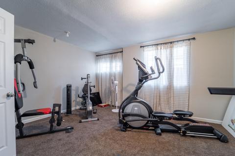 1017 E Beverly Dr, Tulare, CA 93274 photo 25