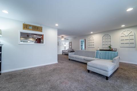 1017 E Beverly Dr, Tulare, CA 93274 photo 7