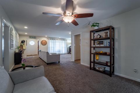 1017 E Beverly Dr, Tulare, CA 93274 photo 8